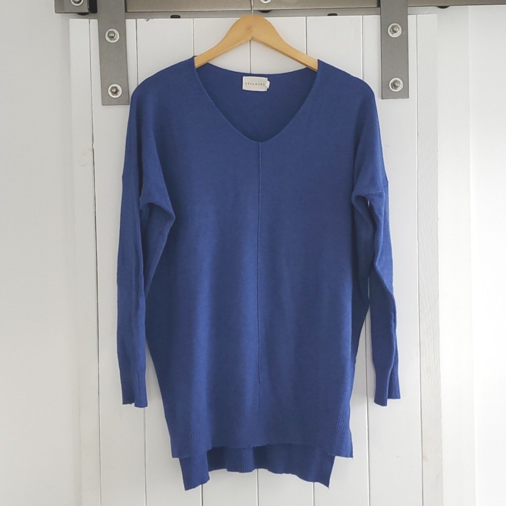 Dreamers sweater
